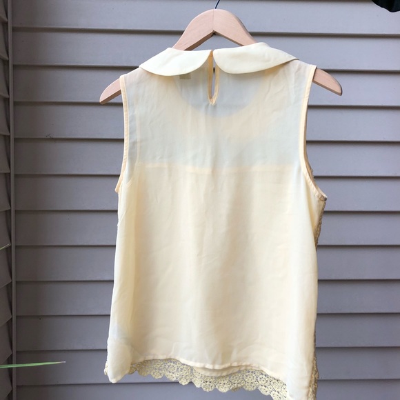 NEW 🌼 Yellow Lace Peter Pan Tank Top - Picture 2 of 3